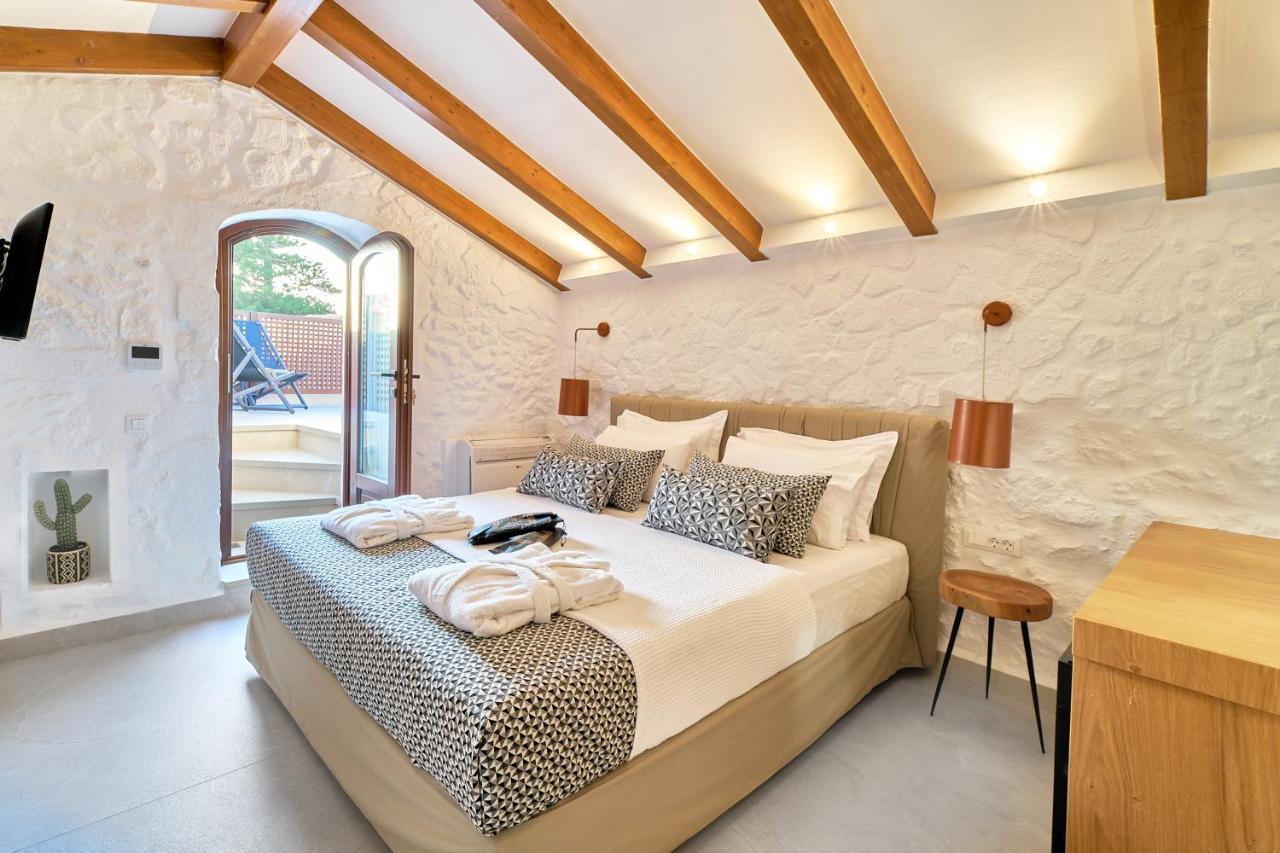 Vista Del Porto Luxury Suites Rethymnon Exterior foto