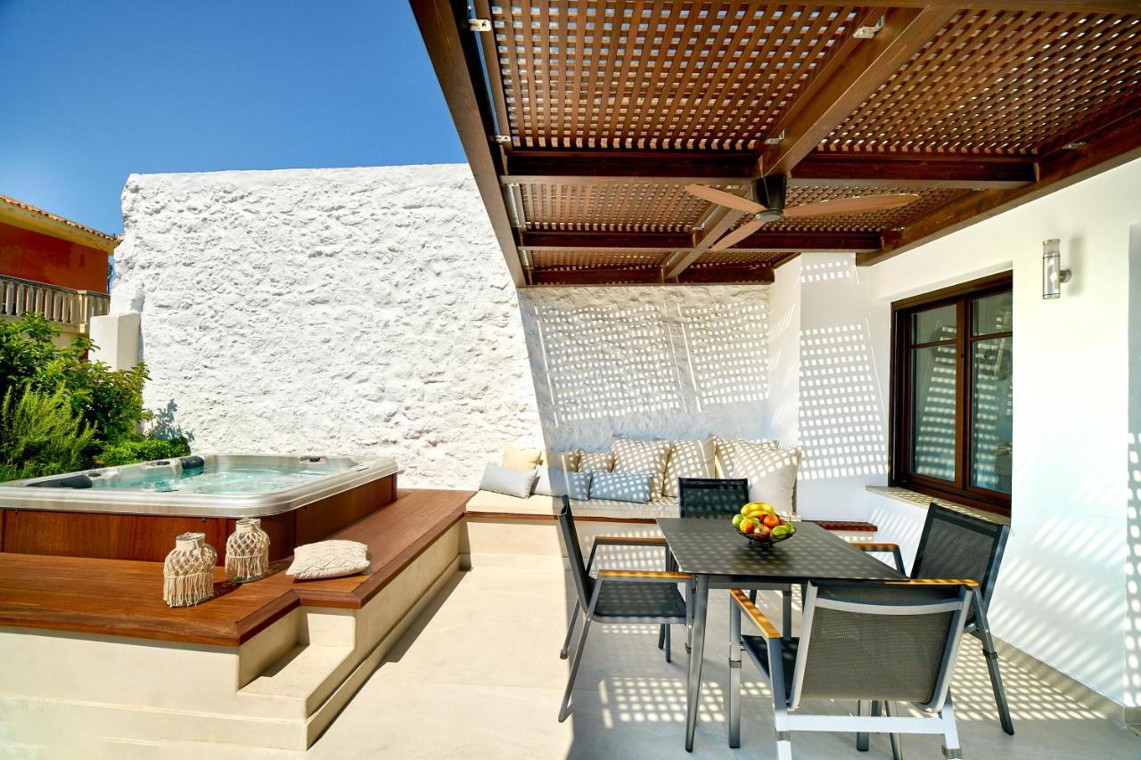 Vista Del Porto Luxury Suites Rethymnon Exterior foto